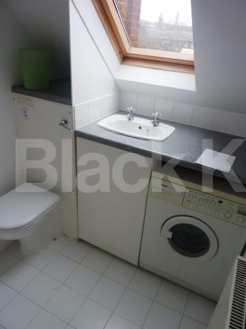 			1 Bedroom, 1 bath, 1 reception Flat			 Chester Road, DARTMOUTH PARK